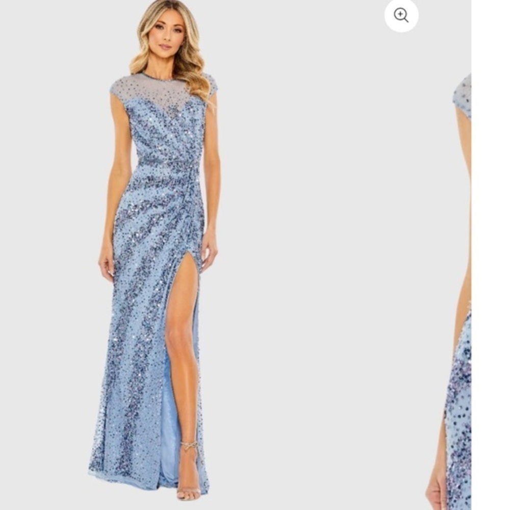 NWT | Mac Diggal 5619 Blue Embellished High Neck Cap Sleeve Gown Size 8